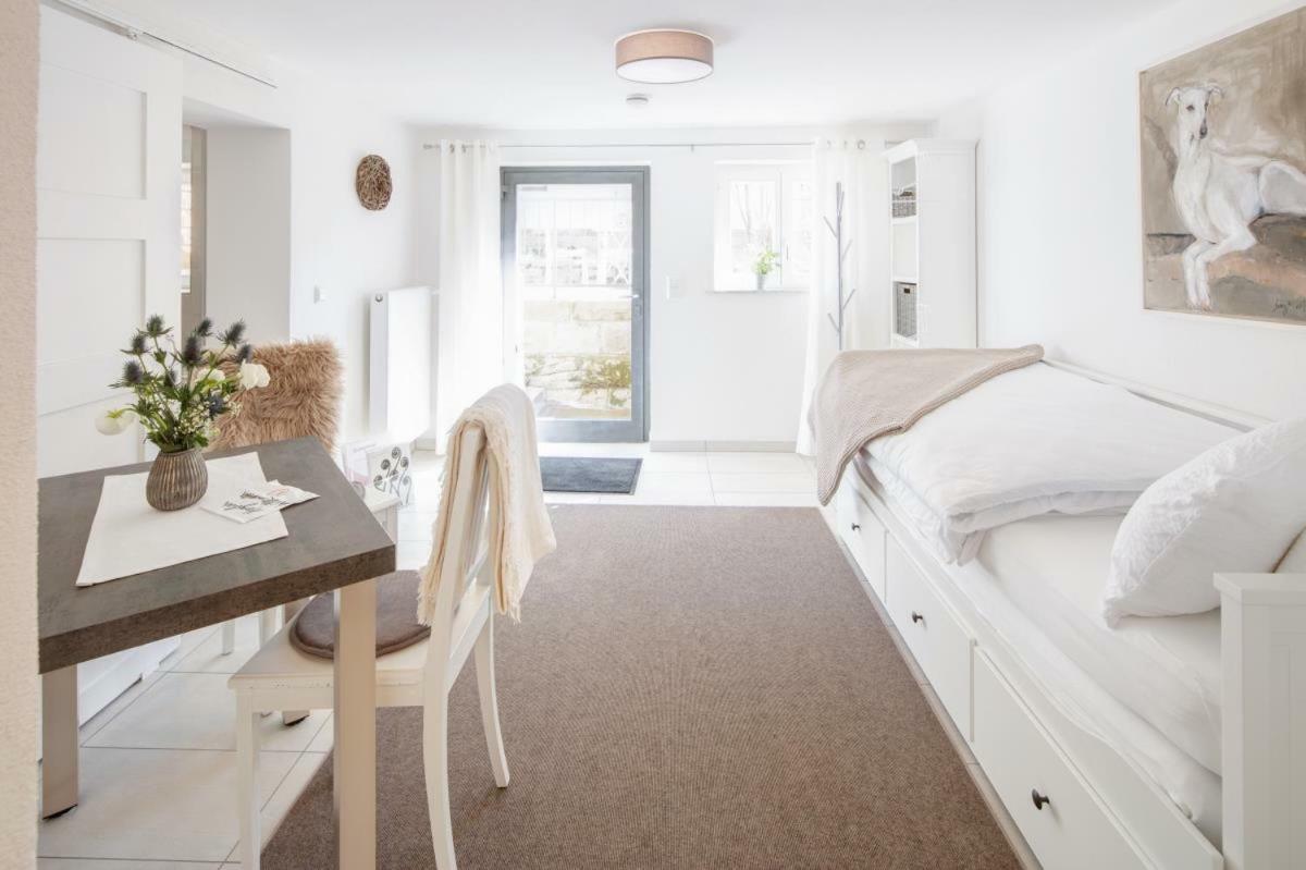 Tiny Ferienwohnung Am Stadtpark Schwabisch Hall Bagian luar foto